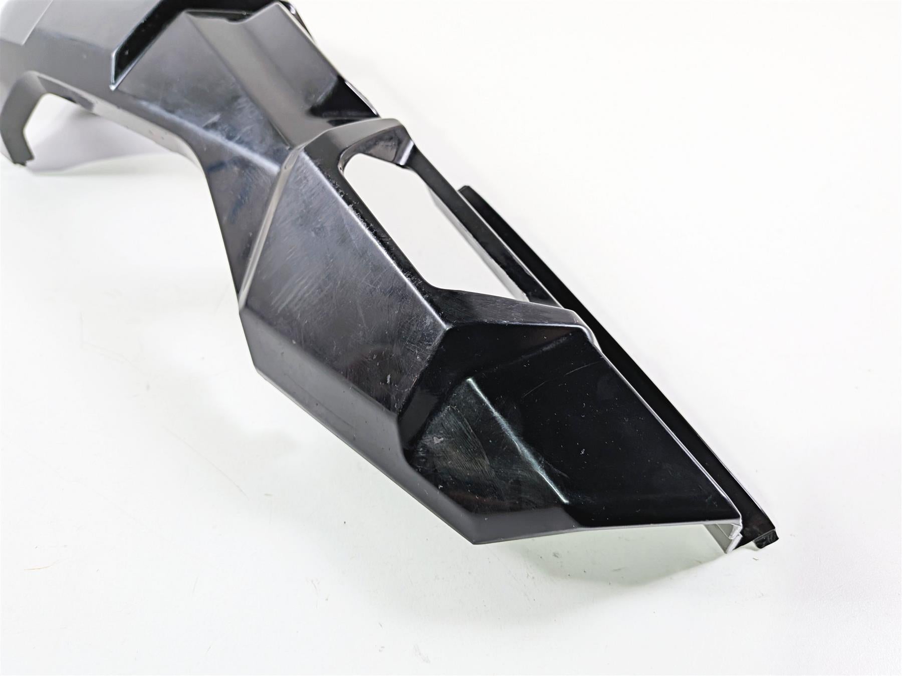 2017 Honda CRF1000 Africa Twin Left Rear Tail Side Cover Fairing 83710-MJP-G50-Mototech271