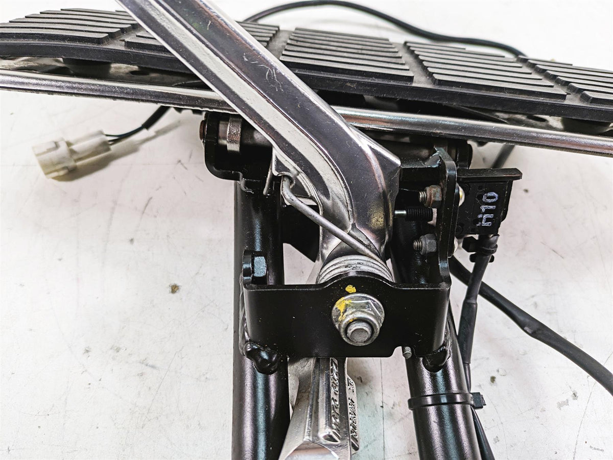 2014 Moto Guzzi California 1400 T Right Front Floorboard & Brake Pedal 887302 {{ shop.shopifyCountryName }} - Mototech271