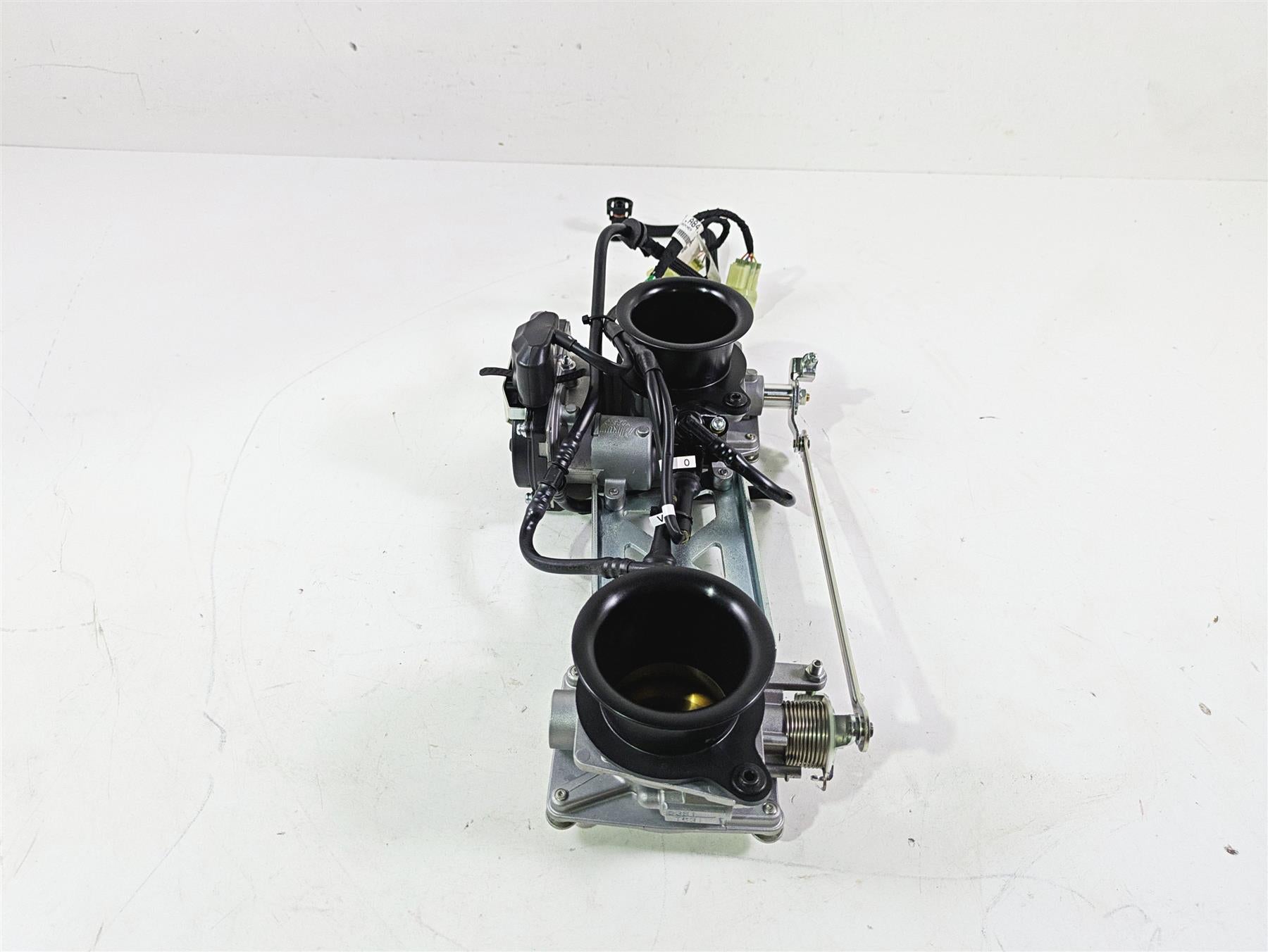 2016 Ducati Monster 1200 S Throttle Body Set & Wiring Mikuni 7K 28240932A {{ shop.shopifyCountryName }} - Mototech271