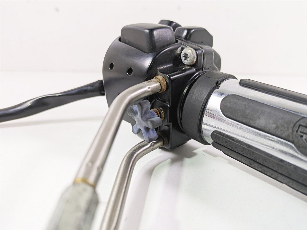 2007 Harley Sportster XL1200 C Right Hand Control Switch Grip Set 71684-06A {{ shop.shopifyCountryName }} - Mototech271
