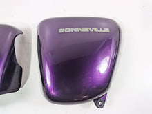 Load image into Gallery viewer, 2013 Triumph Bonneville Side Cover Fairing Set Imperial Purple -Read T2309434-KF
