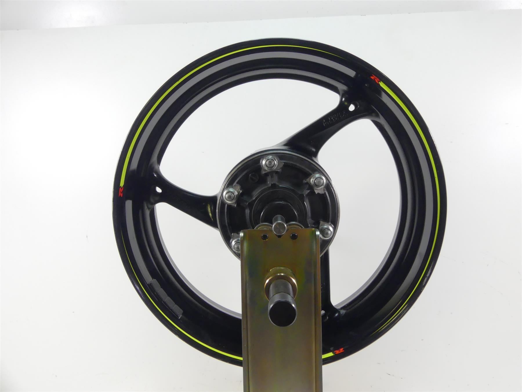2016 Suzuki GSX-R750 Rear 17x5.5 Straight Wheel Rim 64111-14J00-019