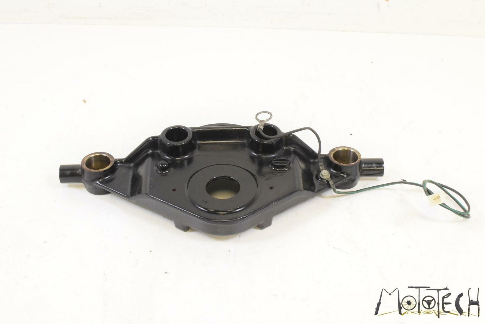2011 Harley Touring FLTRU Road Glide Ultra Upper Triple Tree Clamp 45435-10 {{ shop.shopifyCountryName }} - Mototech271