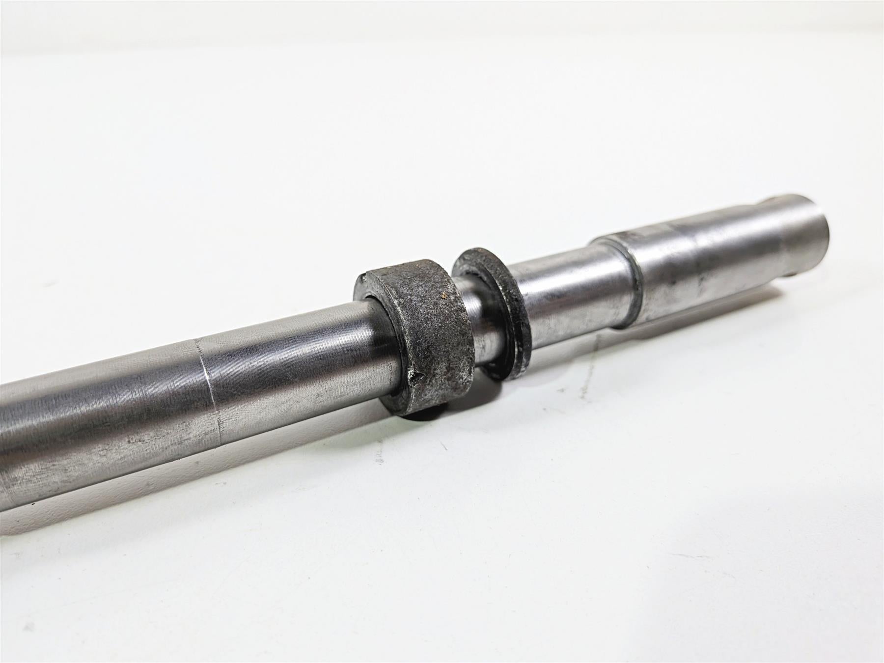 2006 Harley Sportster XL883 Low Front Axle Wheel Spindle 3/4" 43895-00 {{ shop.shopifyCountryName }} - Mototech271