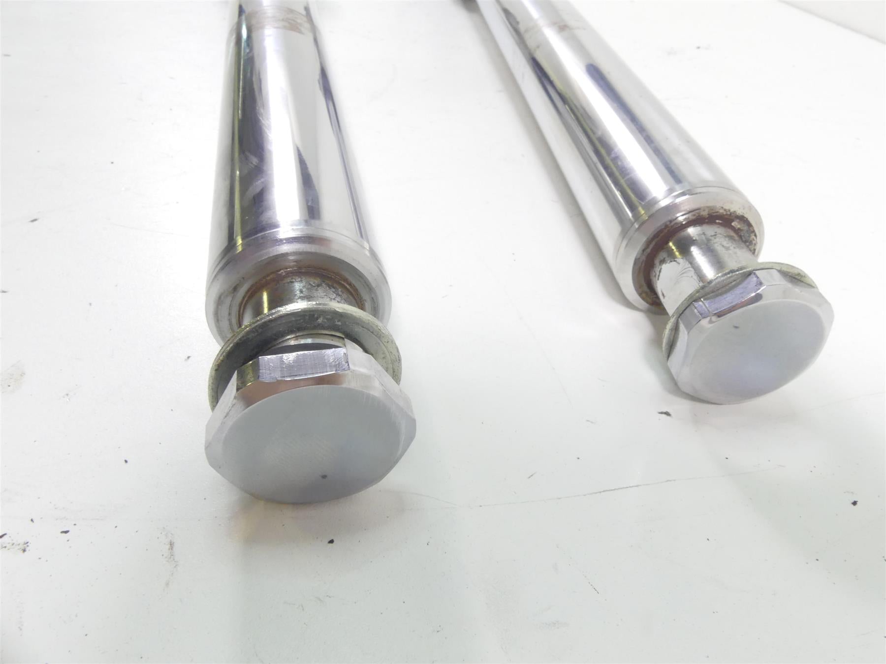 2008 Harley Softail FXSTB Night Train 41mm Front Fork Leg Set 46004-07 46006-08 {{ shop.shopifyCountryName }} - Mototech271