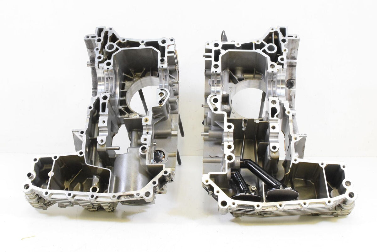 1998 'BMW R1100GS R1100 GS 259E Engine Motor Crankcase Crank Case 11111342698 {{ shop.shopifyCountryName }} - Mototech271