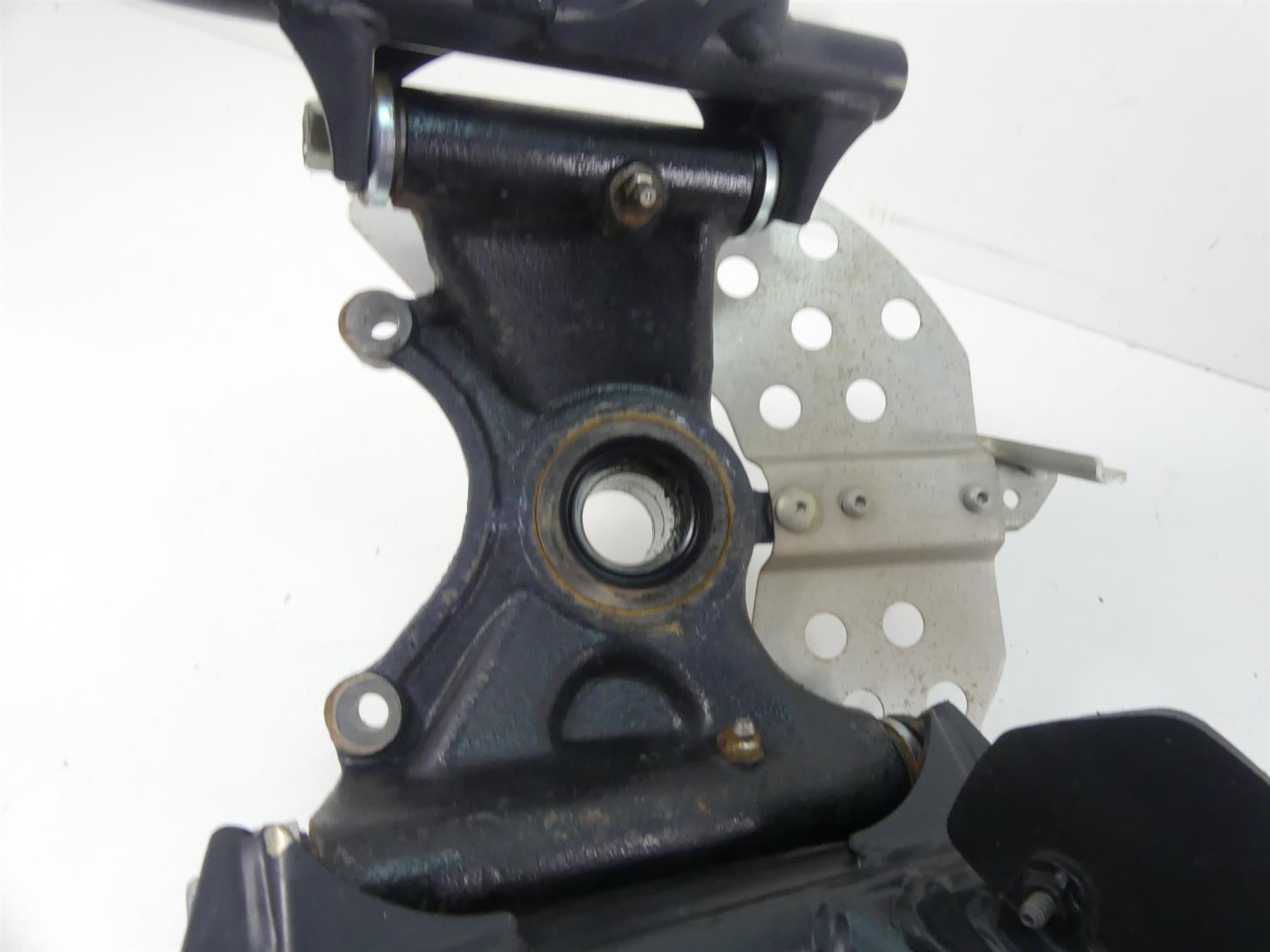 2018 Yamaha YXZ1000R EPS SS Left Rear Trailing Arm Wheel Hub Set 2HC-F2106-50-00 {{ shop.shopifyCountryName }} - Mototech271