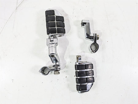 2004 Yamaha XVZ1300 Royal Star Chrome Highway Foot Peg Rest Set FOR PARTS {{ shop.shopifyCountryName }} - Mototech271