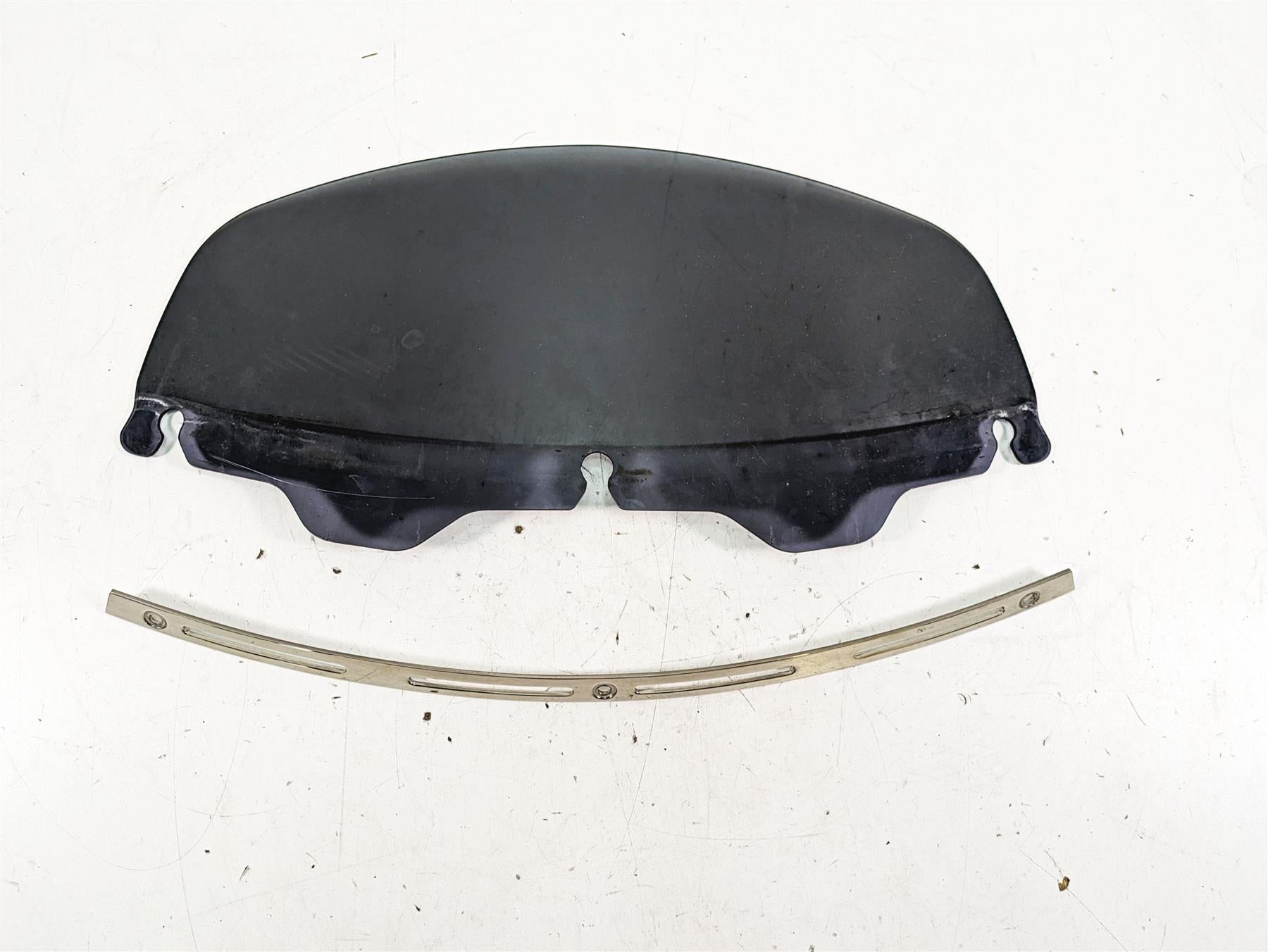 2008 Harley FLHTCU Electra Glide Windshield Wind Shield Screen 58409-06 {{ shop.shopifyCountryName }} - Mototech271