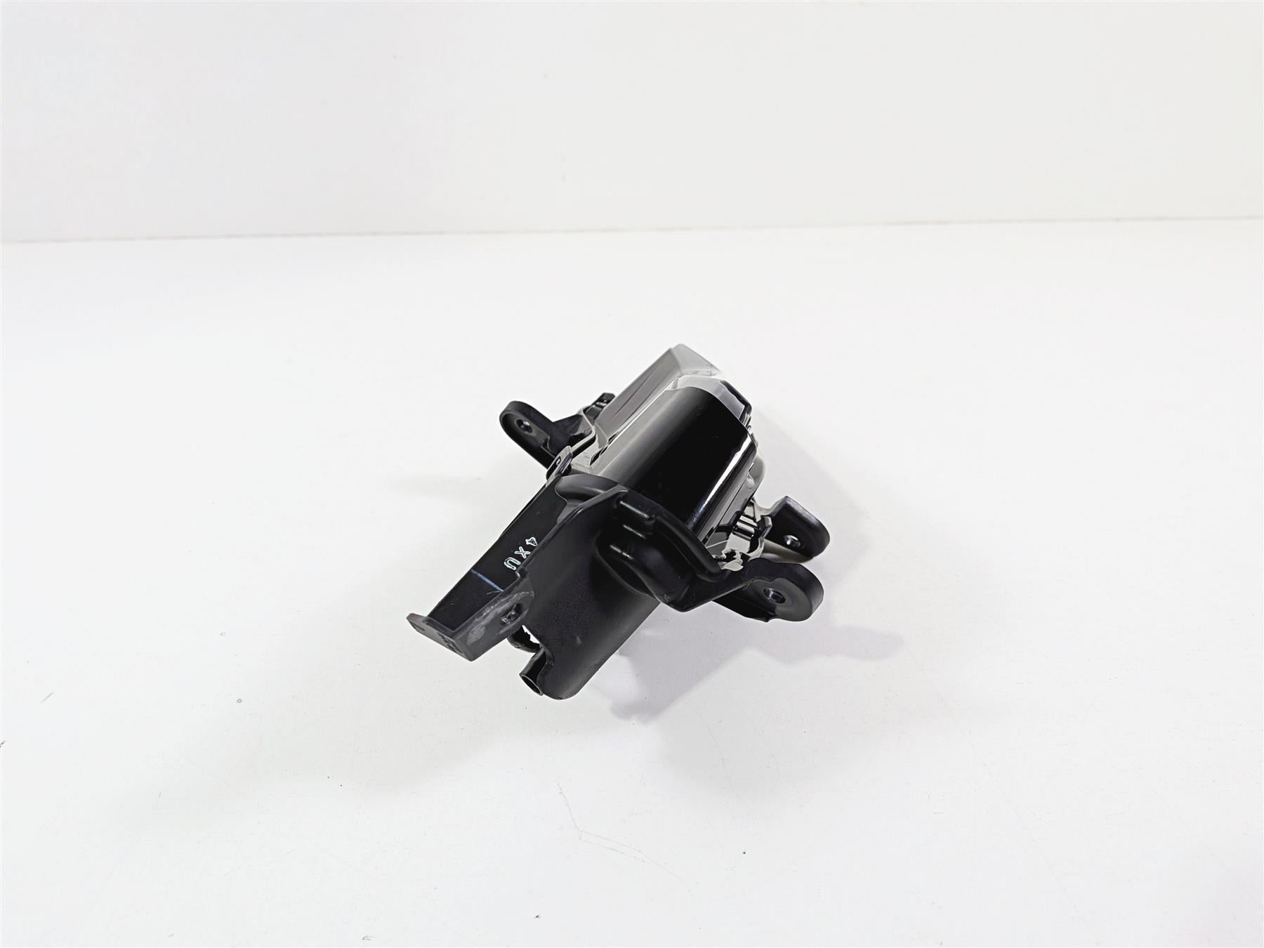 2025 Yamaha YZF R7 Nice Left Pilot Headlight Running Lamp BEB-84301-00-00 {{ shop.shopifyCountryName }} - Mototech271