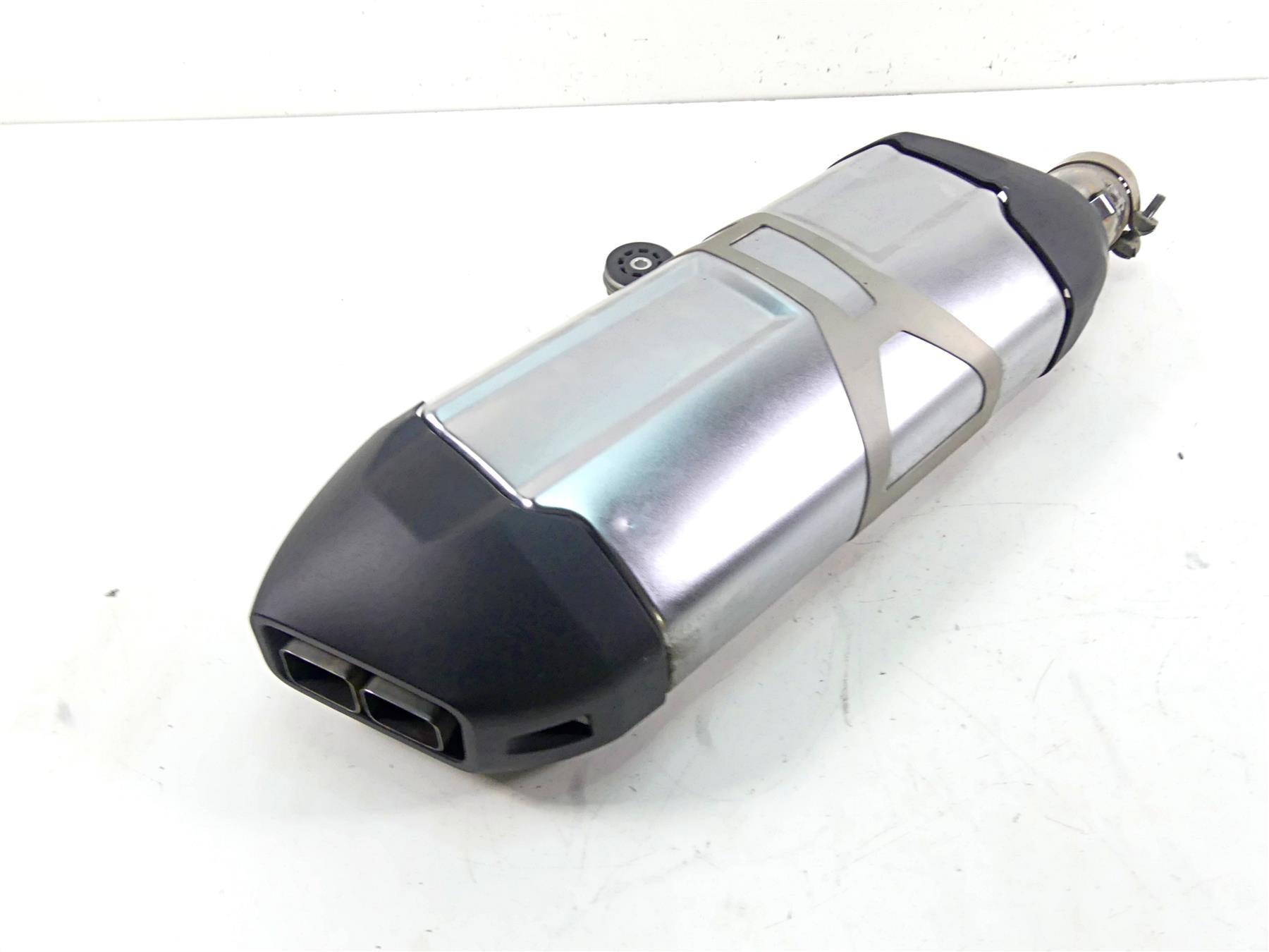 2016 BMW R1200GS Adv K51 Oem Stock Exhaust Pipe Muffler 18518552011 18518525082 {{ shop.shopifyCountryName }} - Mototech271