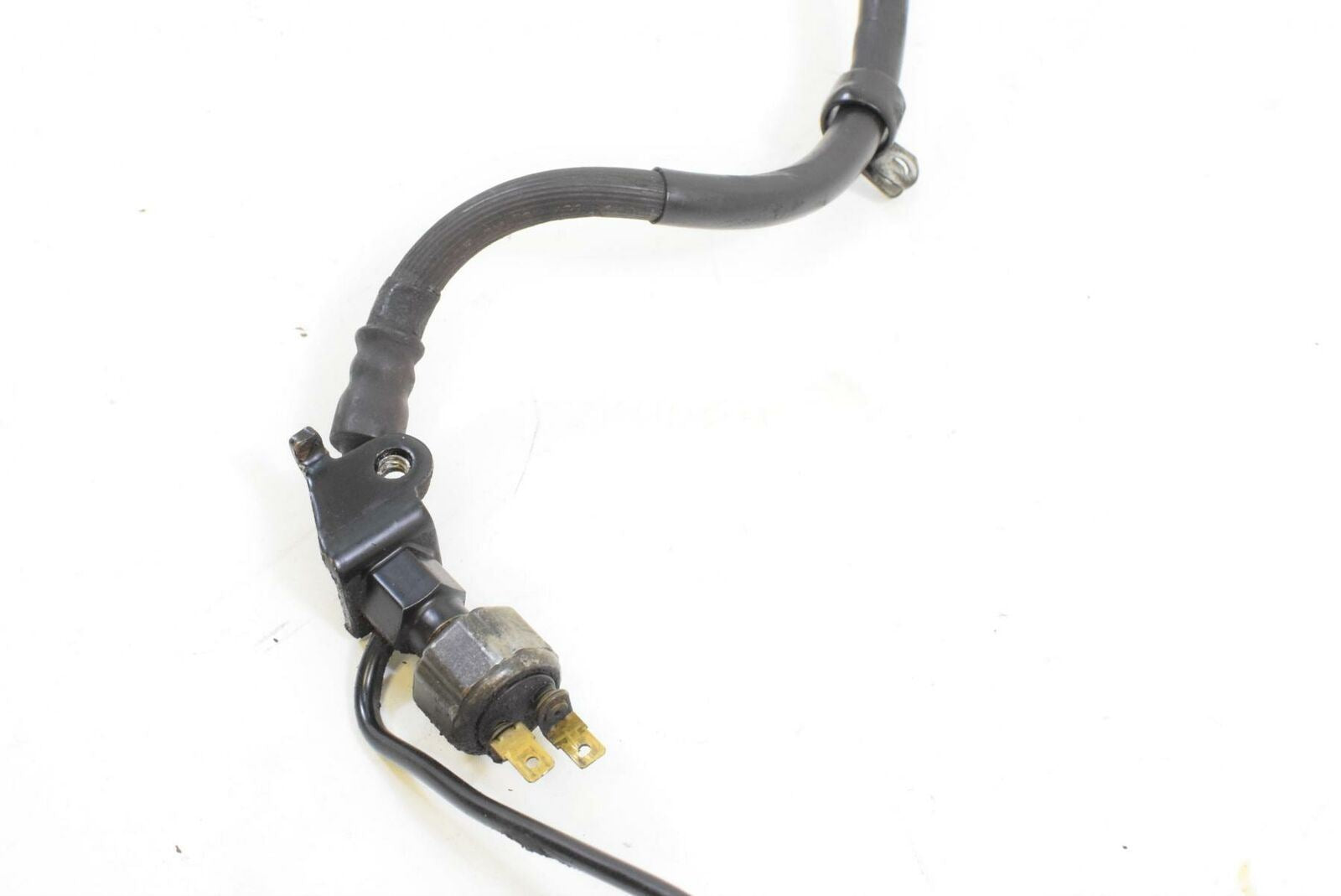 2002 Harley Touring FLHT Electra Glide Rear Brake Caliper & Bracket 44080-02C {{ shop.shopifyCountryName }} - Mototech271