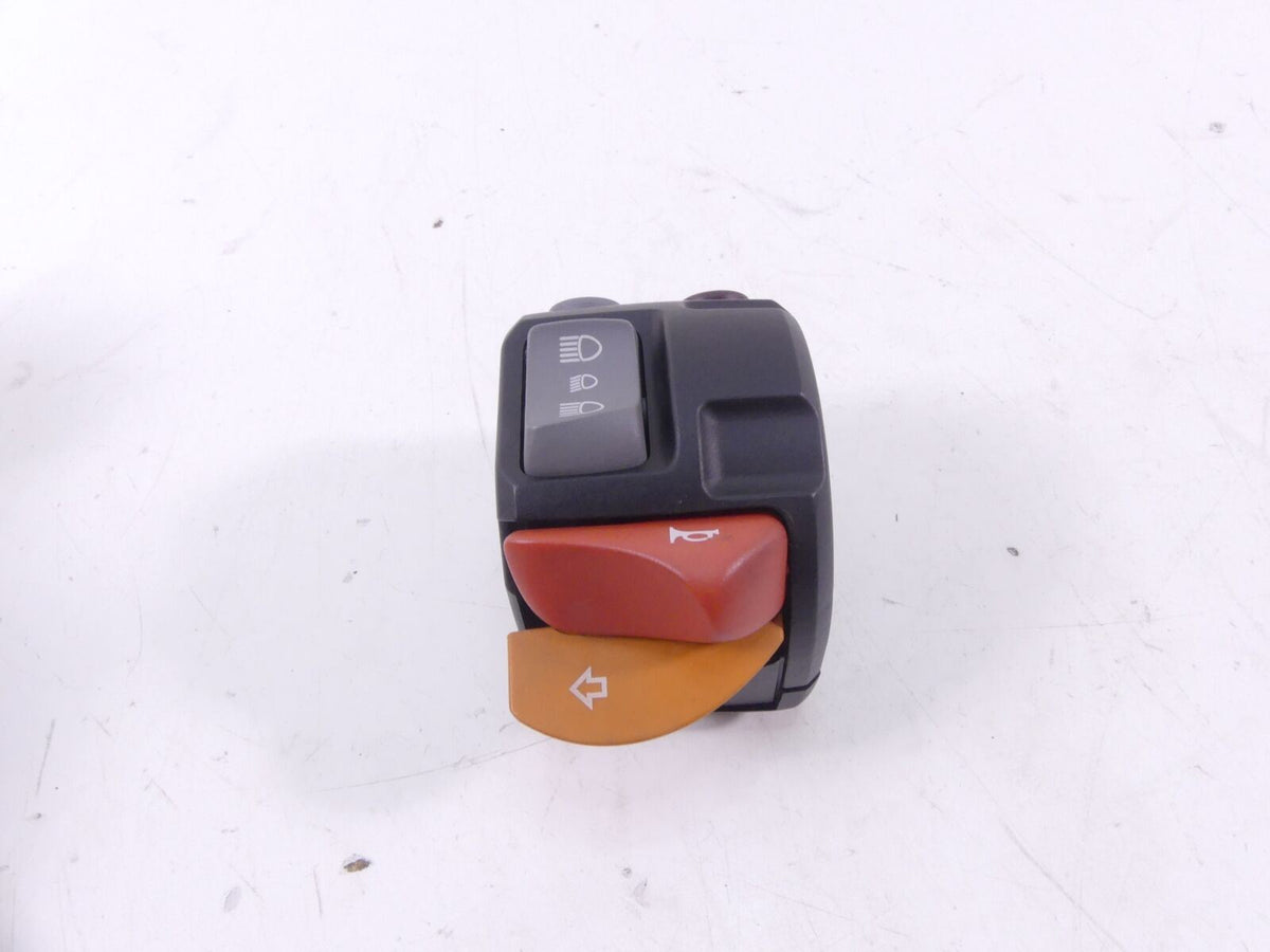 2005 BMW R1200GS K25 Left Control Switch Horn Blinker Light Trip 61317687757 {{ shop.shopifyCountryName }} - Mototech271