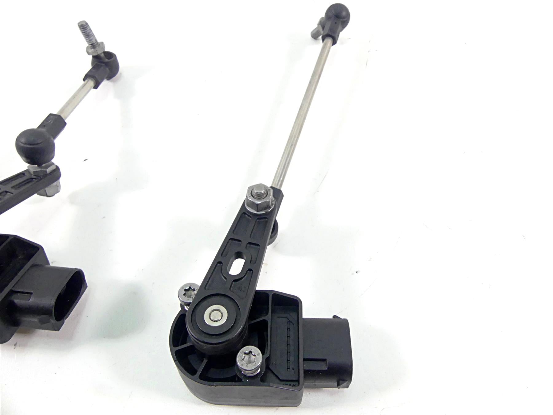 2014 BMW R1200GS K50 Front Rear Leveling Sensor Set 37146784072 {{ shop.shopifyCountryName }} - Mototech271