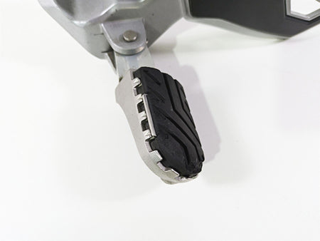 2015 Triumph Tiger Explorer XC Left Front Footpeg & Shifter T2081079 T2081888 {{ shop.shopifyCountryName }} - Mototech271