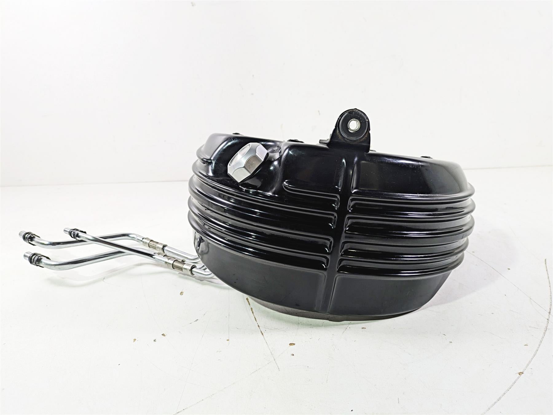2009 Harley FXCWC Softail Rocker Oil Tank & Lines Set 62546-08 {{ shop.shopifyCountryName }} - Mototech271