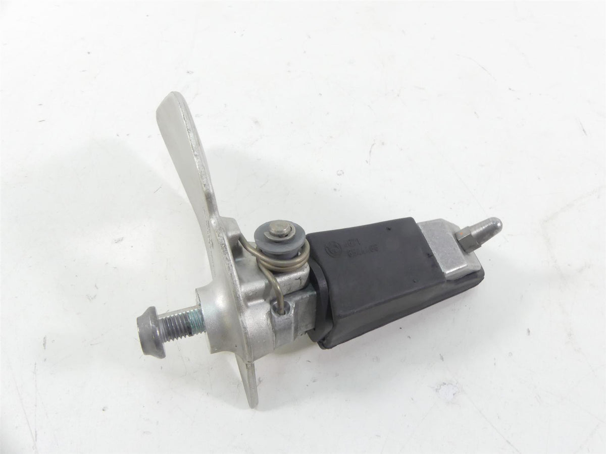 2015 BMW R1200RT K52 Front Right Footpeg Foot Peg +Mount 46718535642 46718560382 {{ shop.shopifyCountryName }} - Mototech271