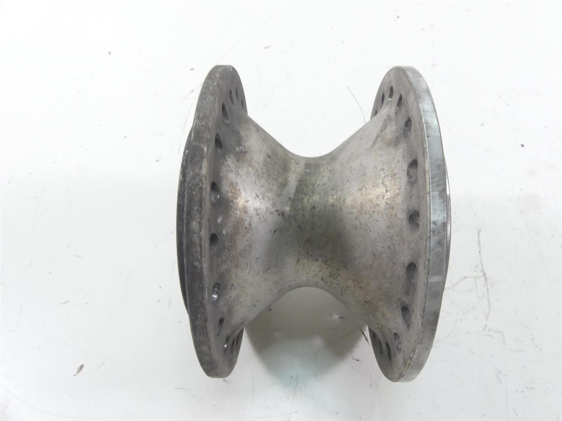 1998 Harley Dyna FXDL Low Rider Front Dual Disc Wheel Hub 3/4" Axle 43591-96B {{ shop.shopifyCountryName }} - Mototech271