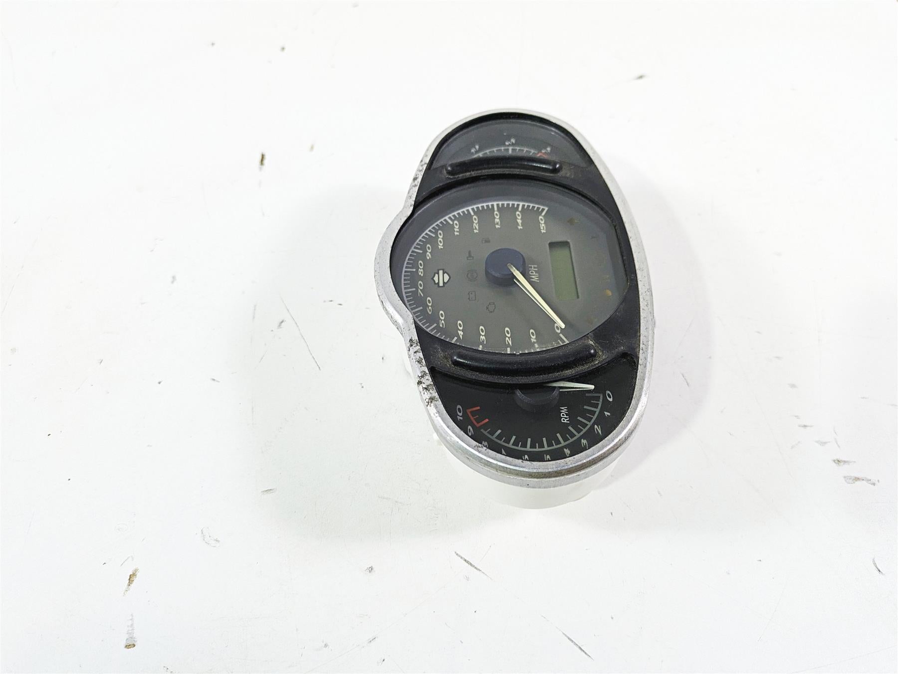 2013 Harley VRSCDX Night Rod Sp Gauges Speedometer Instrument 32K 67453-09 {{ shop.shopifyCountryName }} - Mototech271