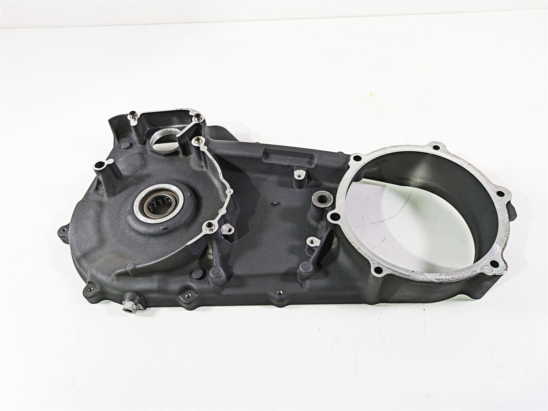 2014 Harley FXDL Dyna Low Rider Inner Primary Drive Clutch Cover Mid 60681-06C | Mototech271
