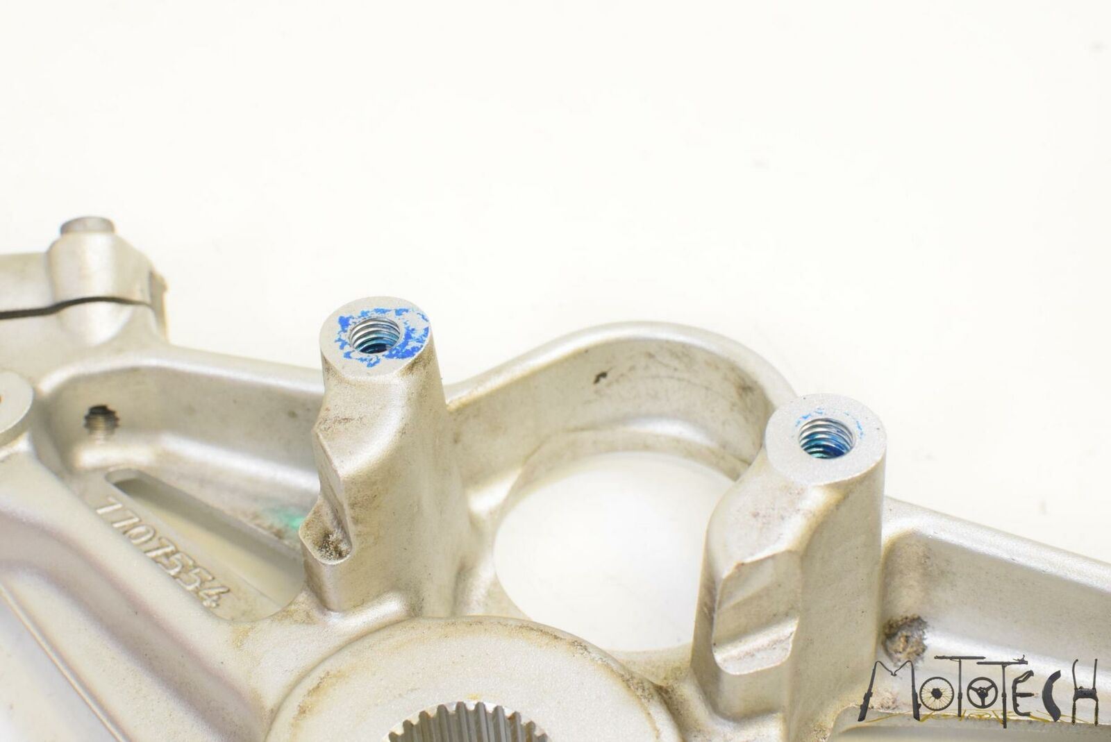 2009 BMW K1300 K1300S K40 Upper Triple Tree Steering Clamp 32717707554 {{ shop.shopifyCountryName }} - Mototech271