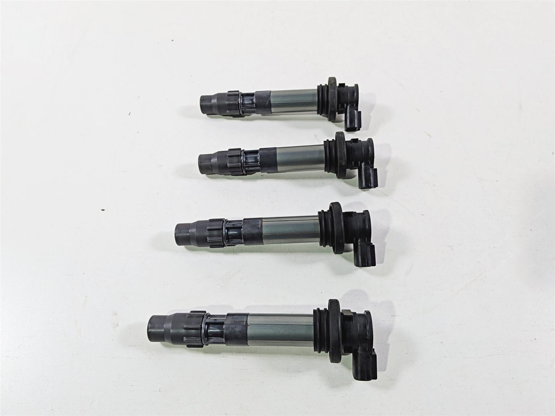 2024 Suzuki GSXR 600 Denso Ignition Coil Set 33410-37H00 129700-5140 {{ shop.shopifyCountryName }} - Mototech271