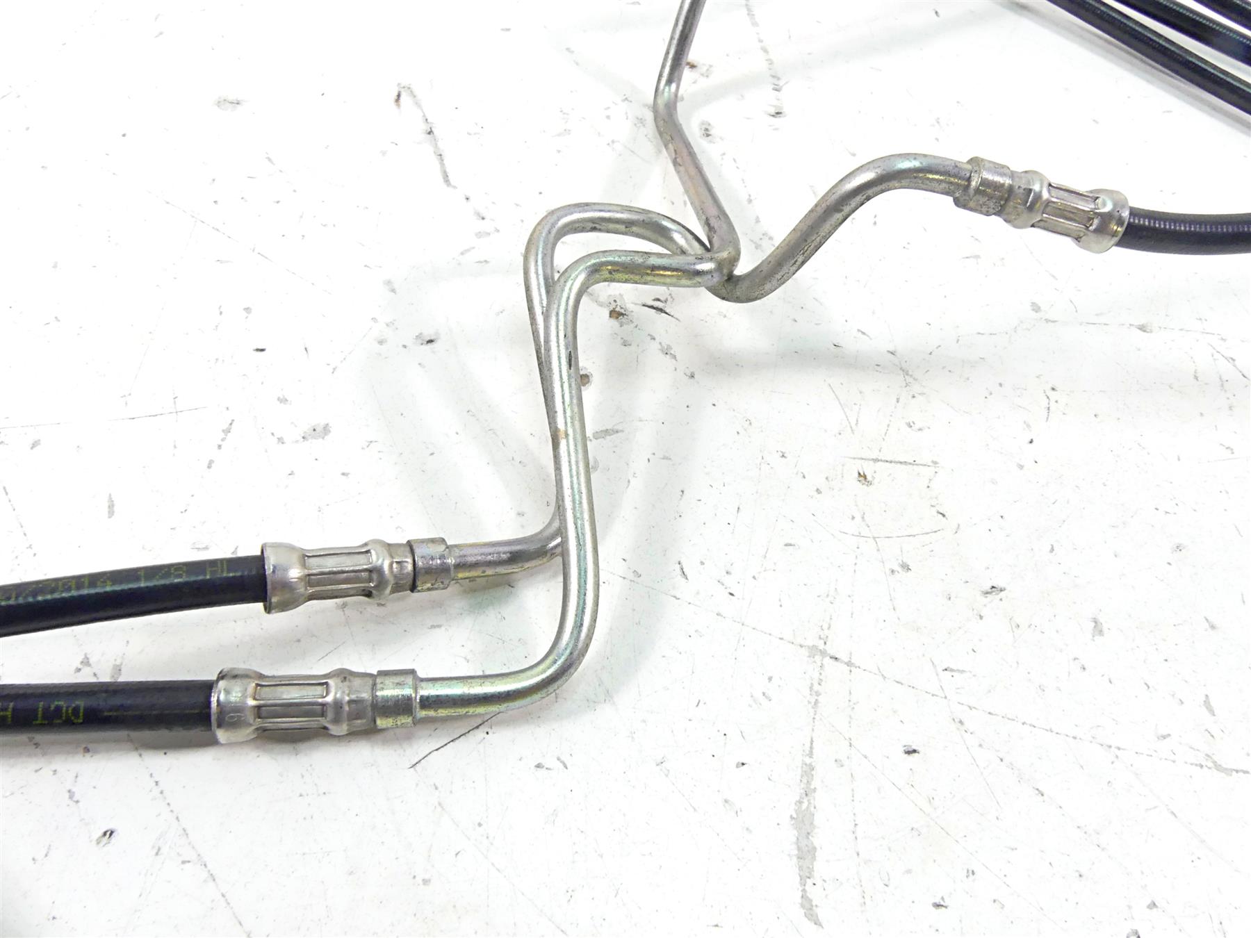 2015 Harley Touring FLHXS Street Glide Front Abs Brake Line Set 41800009 {{ shop.shopifyCountryName }} - Mototech271