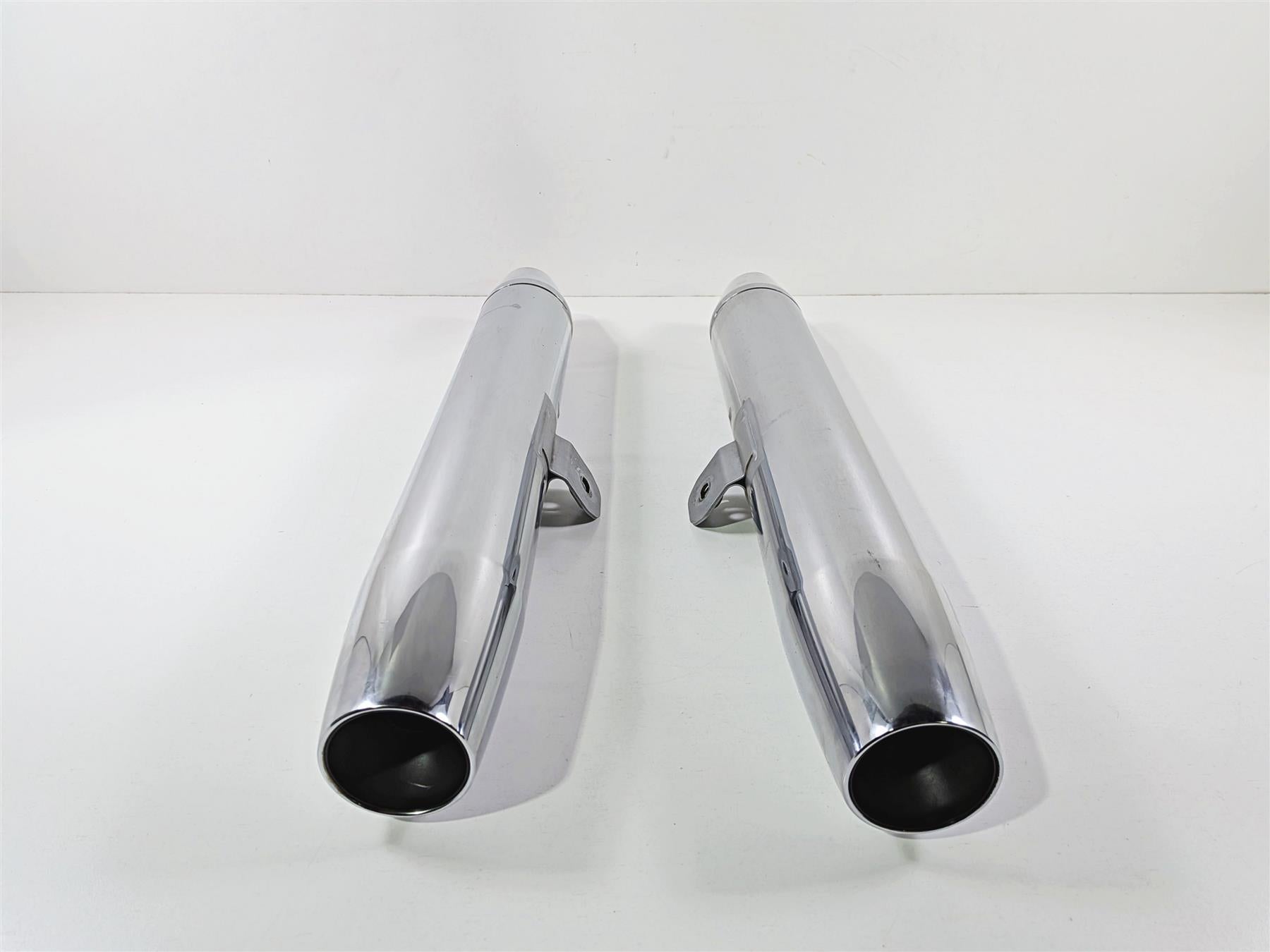 2006 Yamaha XVZ1300 Royal Star Exhaust Pipe Muffler 1D6-14710-00 1D6-14720-00 {{ shop.shopifyCountryName }} - Mototech271