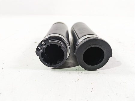2005 Harley Softail FLSTFSE CVO Fat Boy Left Right Hand Grip Set 56020-98A {{ shop.shopifyCountryName }} - Mototech271