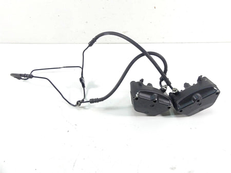 2007 Harley Touring FLHRC Road King Front Brake Caliper Set 44023-00C 44046-00D {{ shop.shopifyCountryName }} - Mototech271