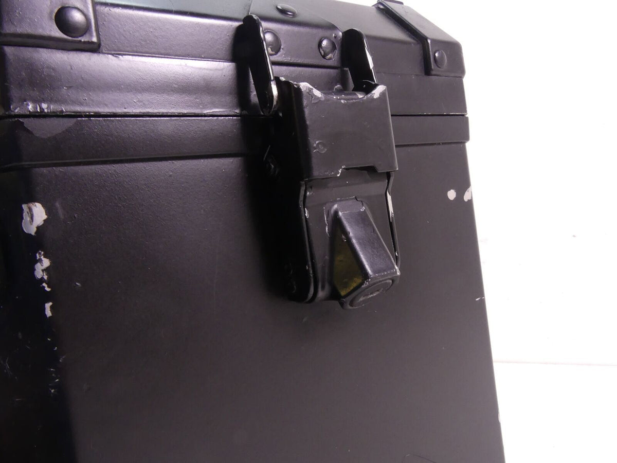 2010 BMW R1200GS Adventure K255 Right Saddlebag Saddle Bag Case 77418566458 {{ shop.shopifyCountryName }} - Mototech271