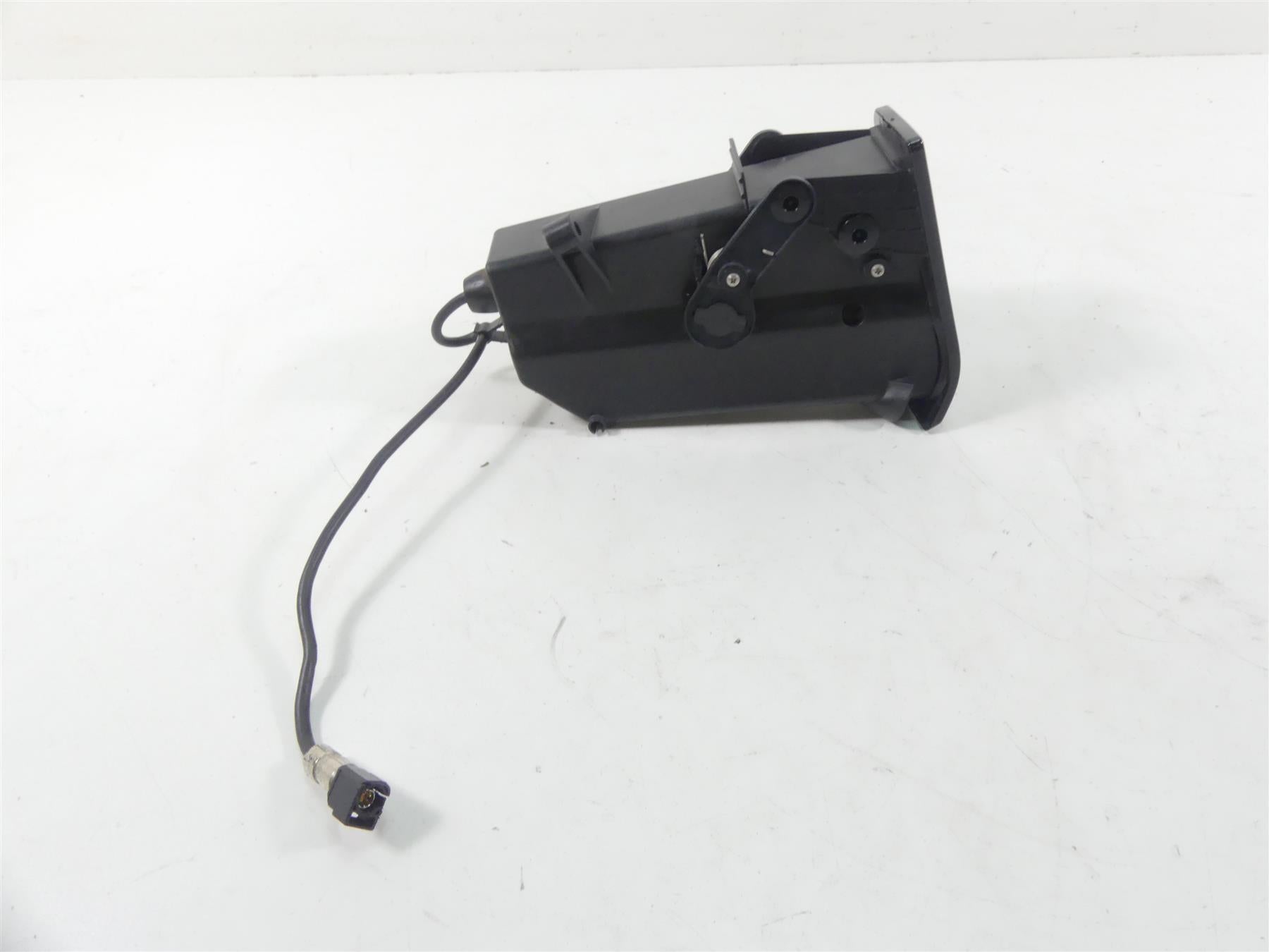 2014 Harley Touring FLHXS Street Glide Sp Front Fairing Compartment Box 76000107 {{ shop.shopifyCountryName }} - Mototech271