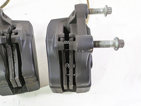 2013 Harley VRSCF Muscle Rod Front Brake Caliper Set + Lines 44731-08 44732-08 {{ shop.shopifyCountryName }} - Mototech271