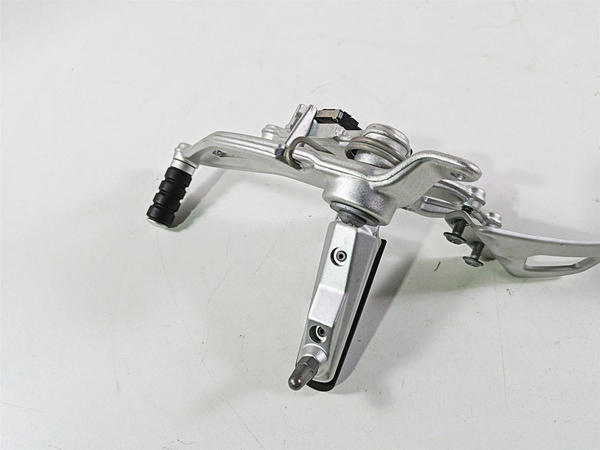 2014 BMW R nine T R9T K21 Right Front Rider Footpeg & Brake Pedal 46717671078 {{ shop.shopifyCountryName }} - Mototech271