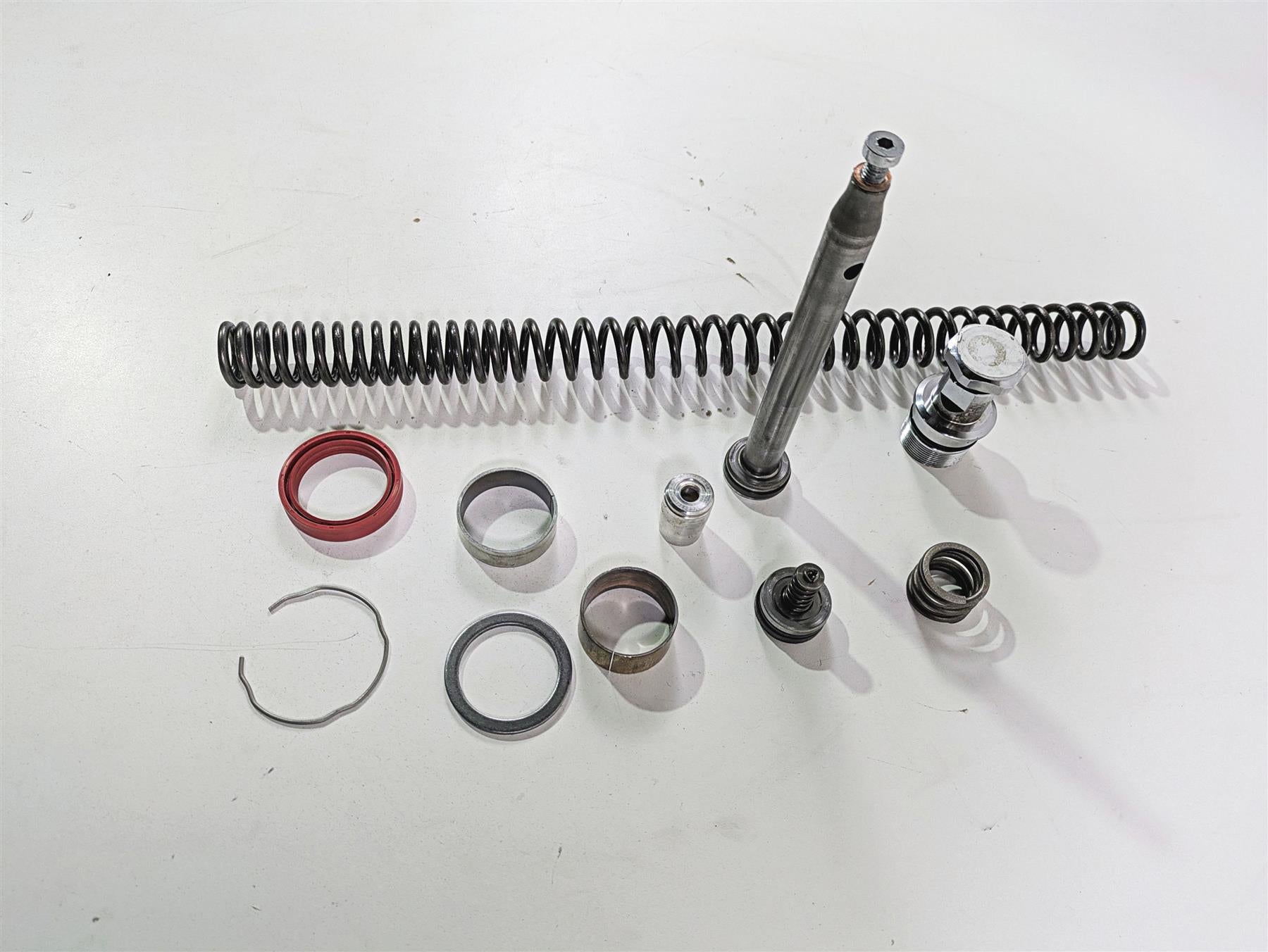 2009 Harley Touring FLHX Street Glide Front Fork Internals 46235-09 46422-09 {{ shop.shopifyCountryName }} - Mototech271