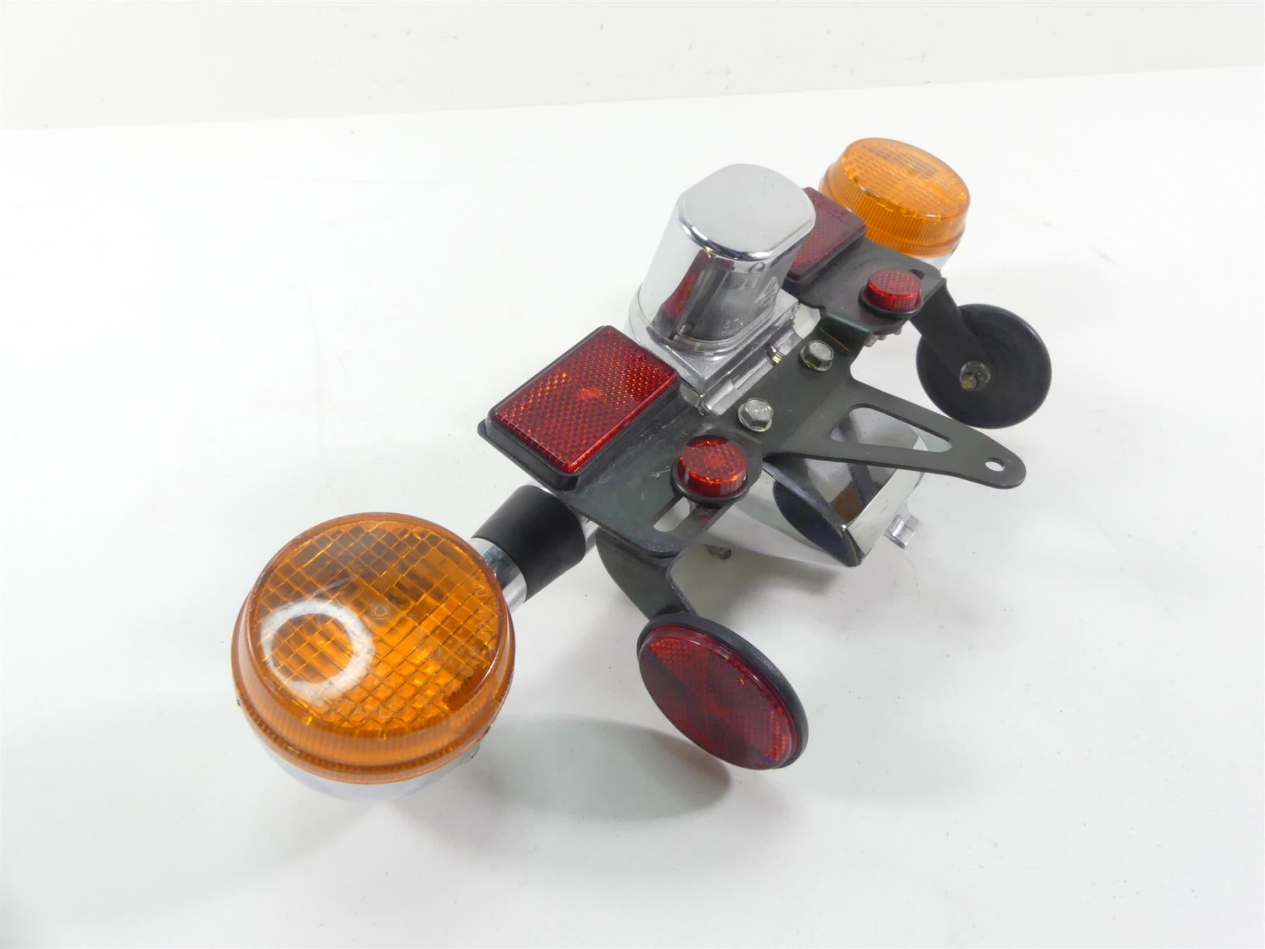 2003 Honda VT1100 C2 Shadow Sabre Rear Blinker Plate Holder Set 33600-MBA-612 {{ shop.shopifyCountryName }} - Mototech271