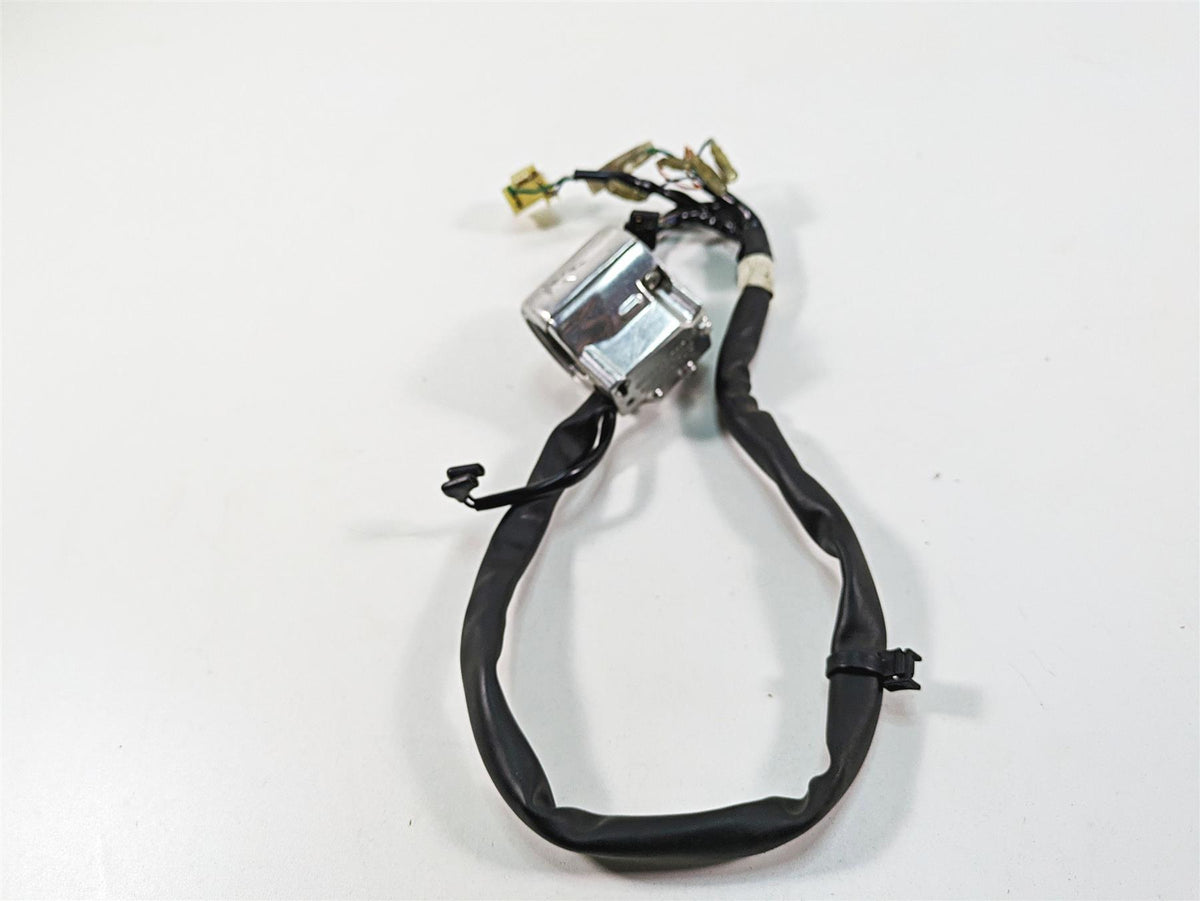 2006 Honda V-Twin VTX1300 R Left Hand Control Switch Blinker 35020-MEA-670 {{ shop.shopifyCountryName }} - Mototech271