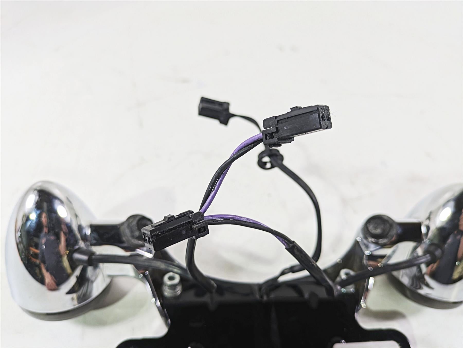 2020 Harley Touring FLHT Electra Glide Rear Led Blinker Turn Signal Bar 68550-09 {{ shop.shopifyCountryName }} - Mototech271