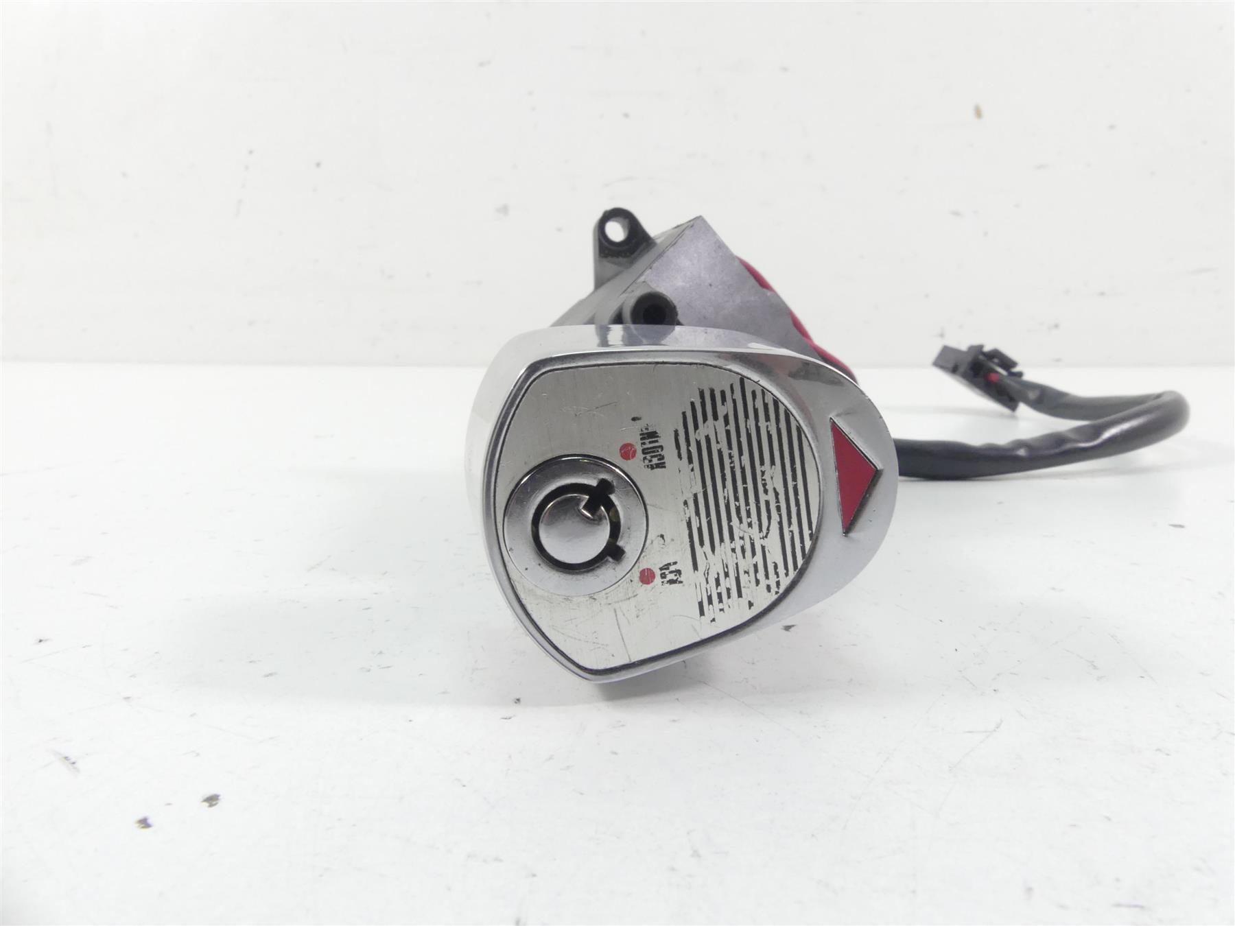 2005 Harley Touring CVO FLHTC SE Electra Glide Ignition Switch Key Set 71640-99 {{ shop.shopifyCountryName }} - Mototech271