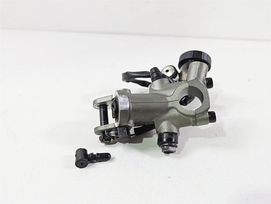 2022 Ducati Hypermotard 950 Brembo Radial Clutch Master Cylinder 63040731A {{ shop.shopifyCountryName }} - Mototech271