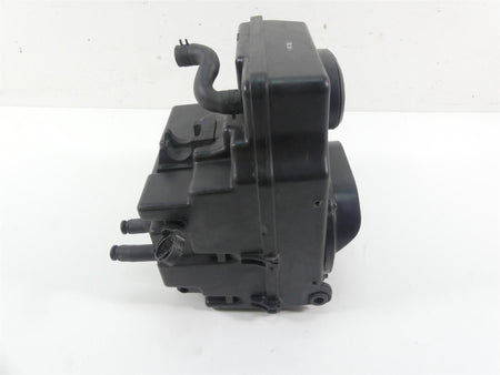 2013 Triumph Rocket 3 Touring Center Air Box Cleaner Breather Filter T2202200 {{ shop.shopifyCountryName }} - Mototech271
