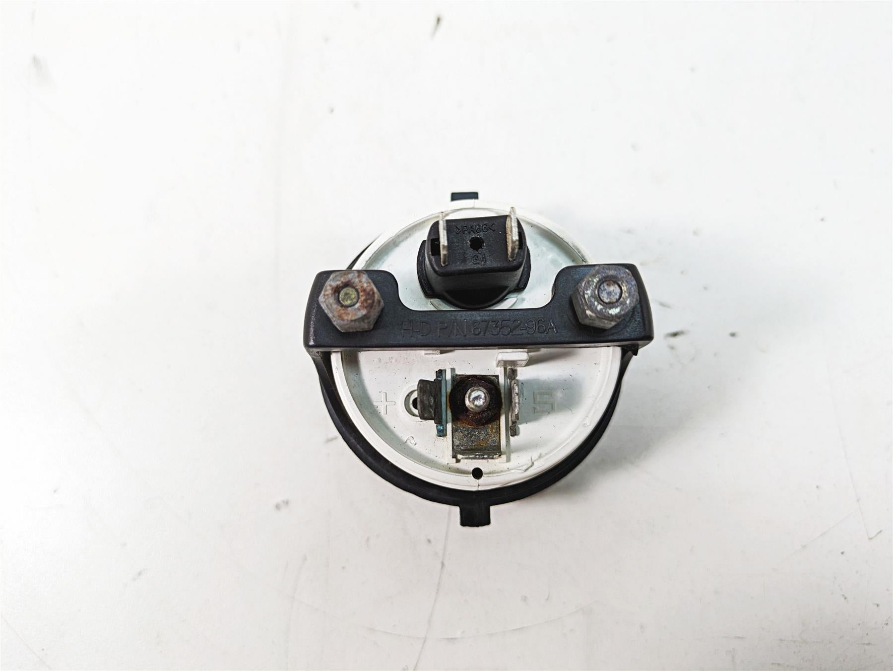 2005 Harley Touring FLHTCUI Electra Glide Air Temp Temperature Gauge 75109-96C {{ shop.shopifyCountryName }} - Mototech271