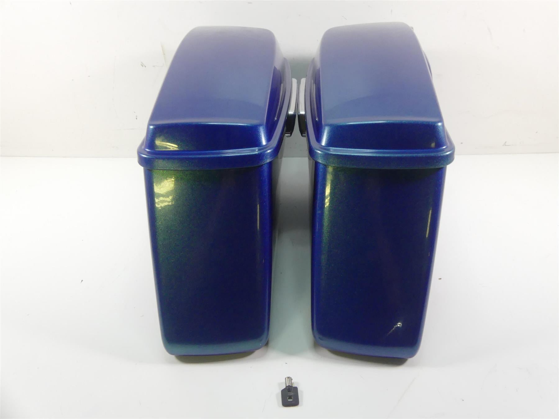 2014 Harley Touring FLHTK Electra Glide Saddle Bag Saddlebag Set 90200412 {{ shop.shopifyCountryName }} - Mototech271