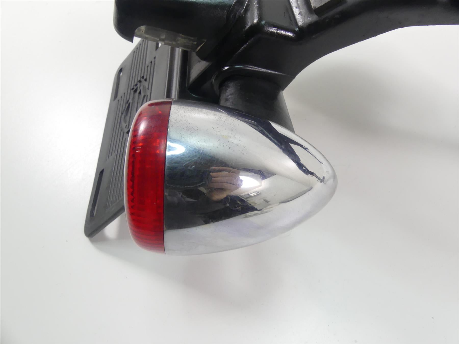 2019 Harley Softail FLSB Sport Glide Rear Blinker Turn Signals Fender 67801038 {{ shop.shopifyCountryName }} - Mototech271