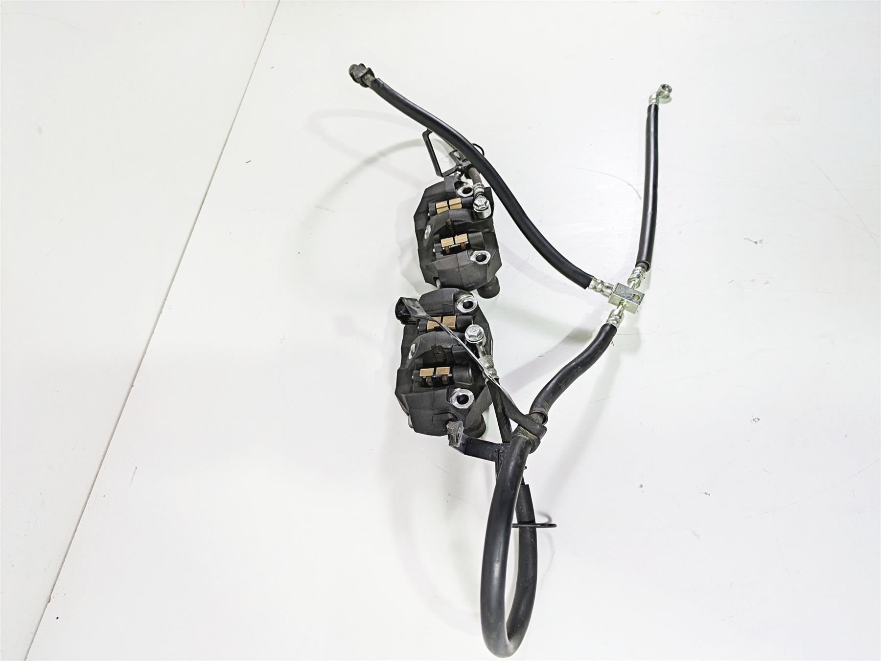 2016 Suzuki M109R VZR1800 Boulevard Tokico Front Brake Caliper Set 59100-41G40 {{ shop.shopifyCountryName }} - Mototech271
