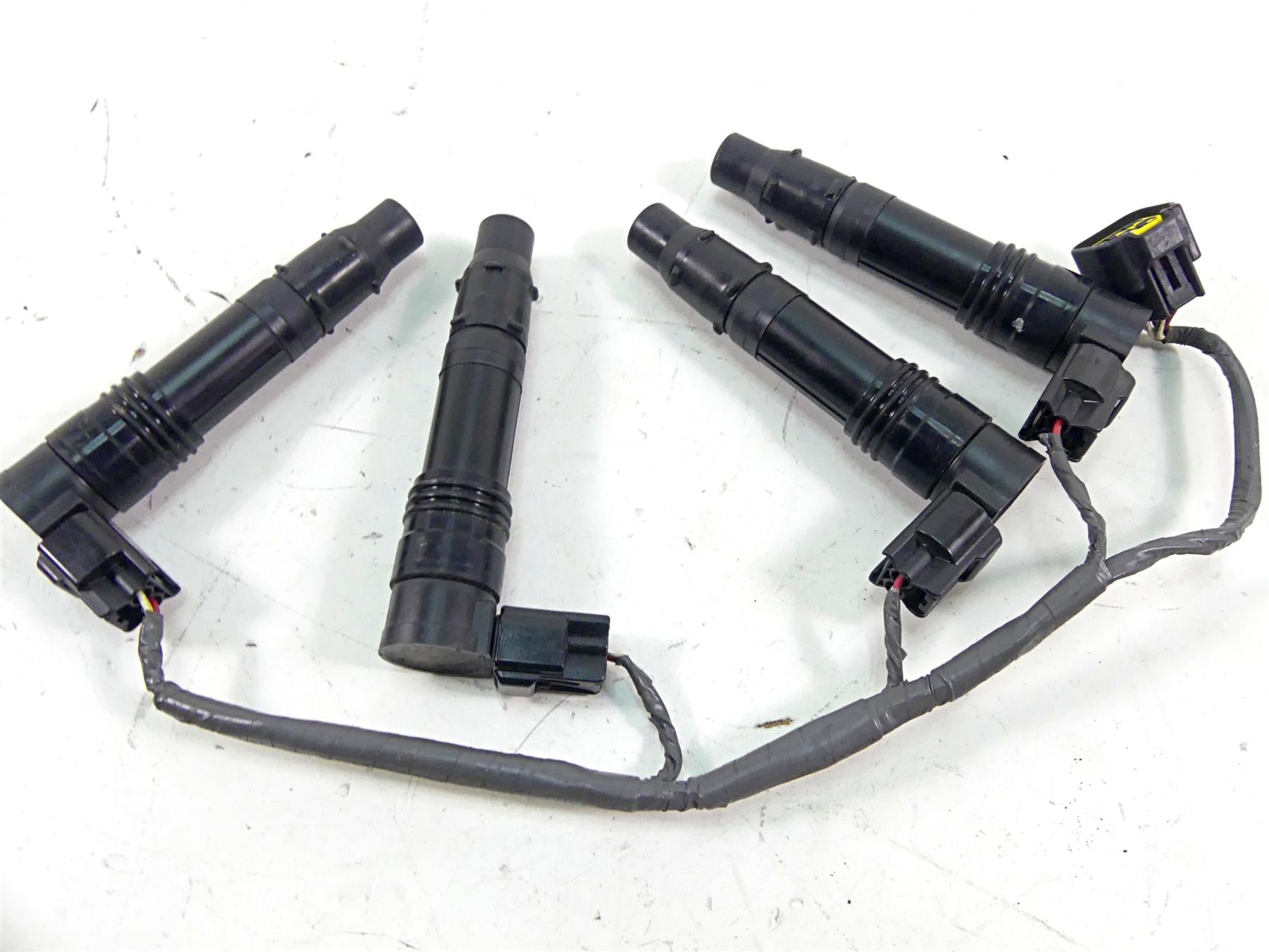 2010 Kawasaki ZX1400 ZX14 R Ninja Ignition Coils & Wiring Set 21171-0005 {{ shop.shopifyCountryName }} - Mototech271