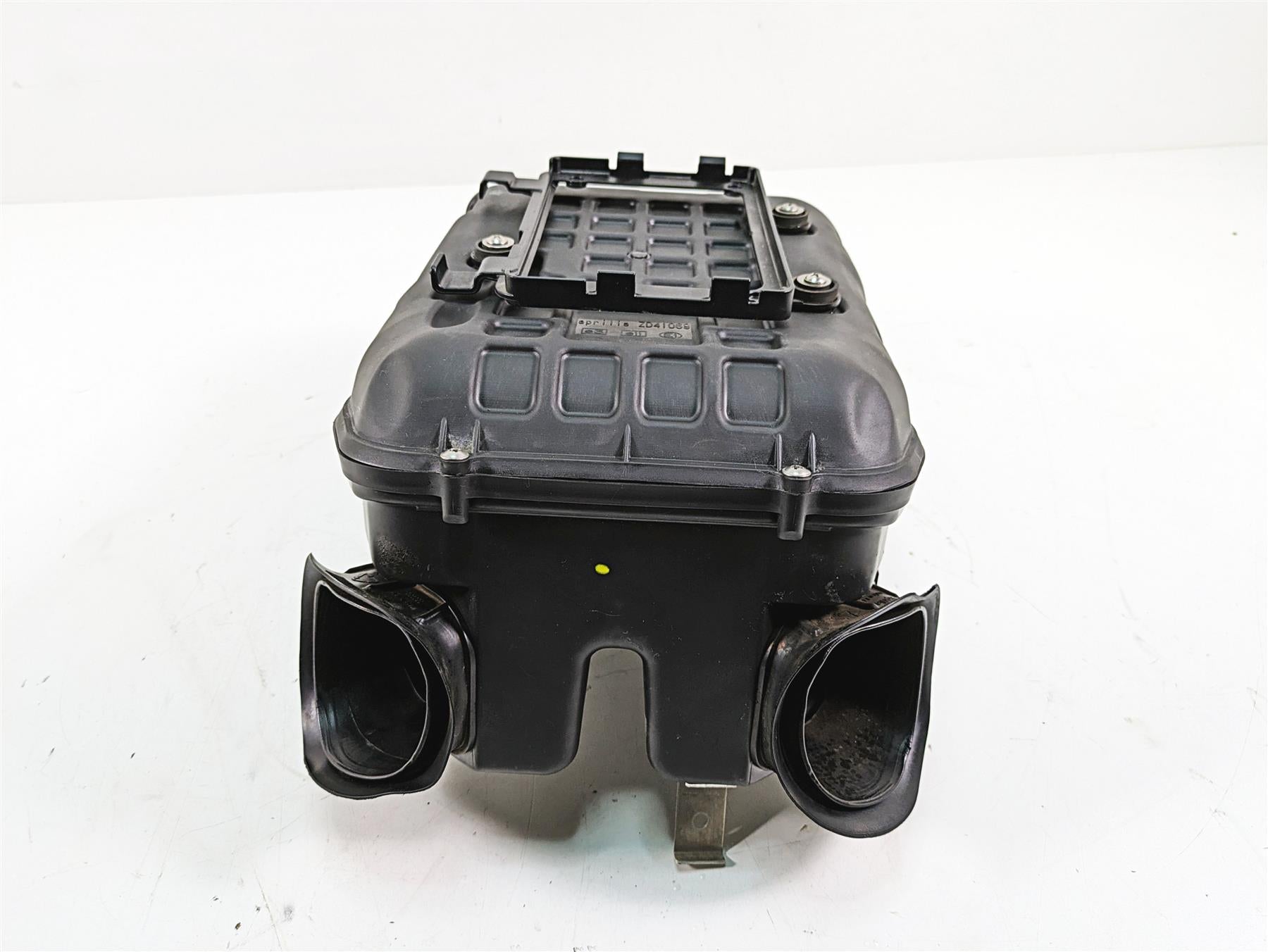 2020 Aprilia Tuono V4 Factory Air Filter Box Cleaner Velocity Stacks Set 858931 {{ shop.shopifyCountryName }} - Mototech271