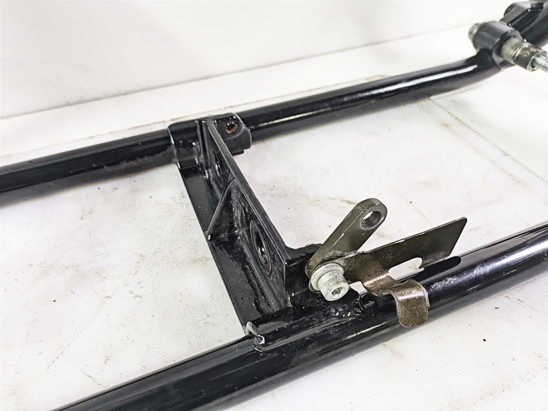 2004 Harley Softail FLSTF Fat Boy Straight Main Frame Chassis With Salvage Texas Title 47008-00C {{ shop.shopifyCountryName }} - Mototech271