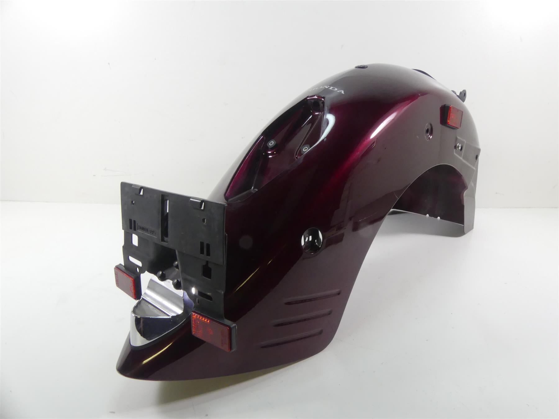 2009 Honda VTX1300 Touring Rear Back Tail Red Fender - No Dents 80110-MEA-A20ZC {{ shop.shopifyCountryName }} - Mototech271