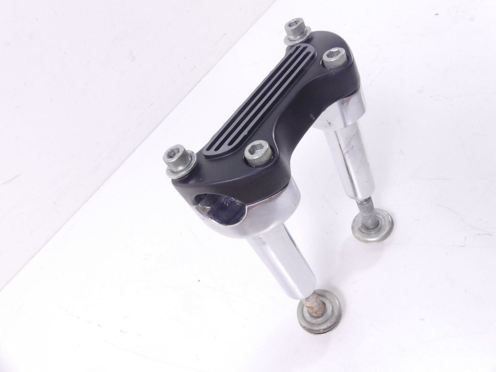 2000 Harley Sportster XL1200 Handlebar Handle Bar Riser Mount 4 1/8" 67898-96 {{ shop.shopifyCountryName }} - Mototech271